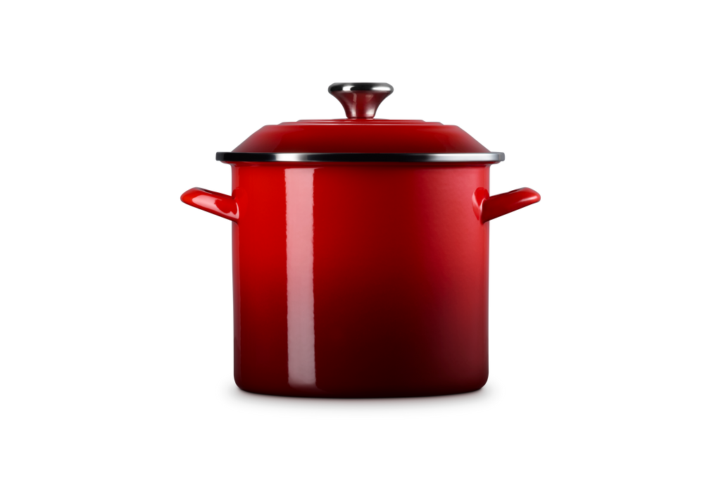 8 qt. Stockpot in Cerise