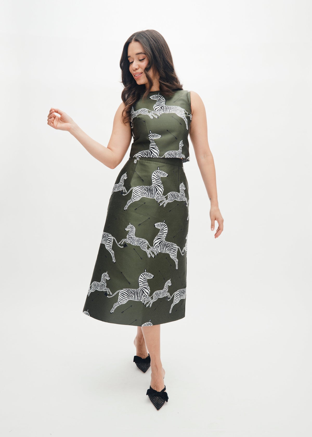 Ali Top in Olive Jumping Zebra Jacquard