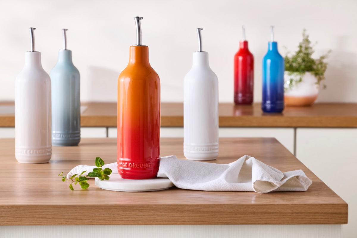 Signature Oil Cruet, 20 oz. in Marseille