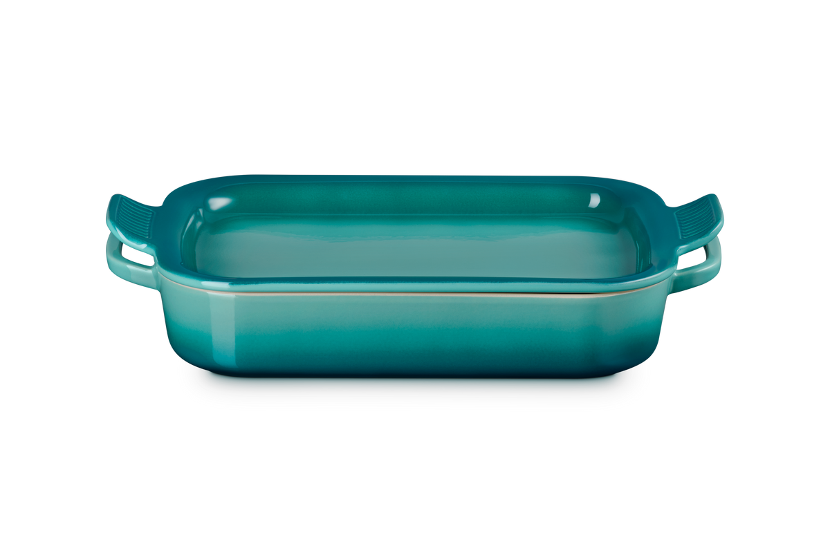 Shallow Rectangular Dish with Platter Lid in Riviera 3 qt.