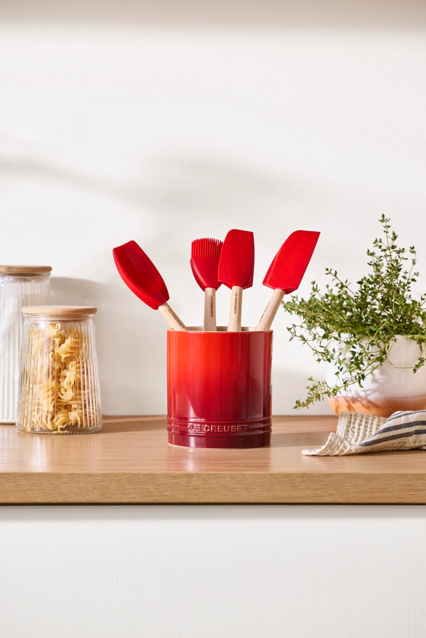 Signature Silicone Small Spatula in Cerise