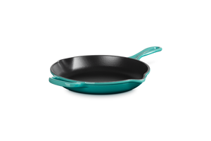Signature Round Skillet in Riviera 9"
