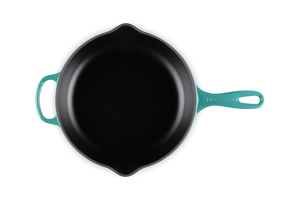 Signature Round Skillet in Riviera 9"