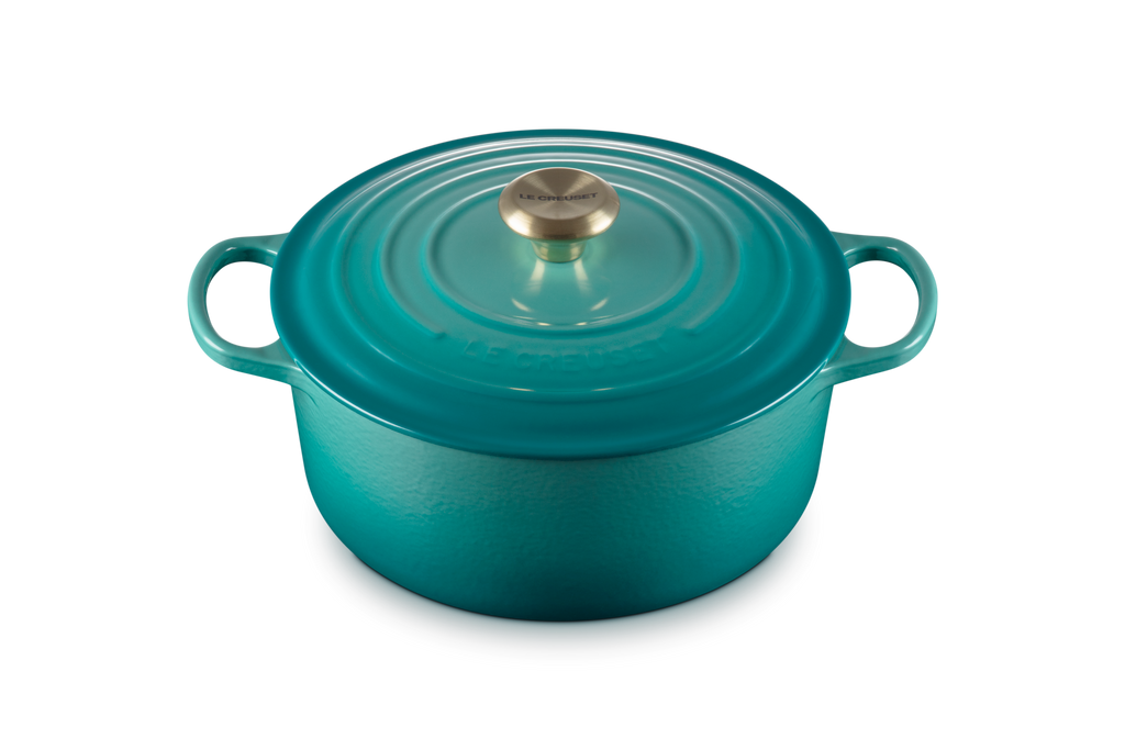 Signature Round Dutch Oven in Riviera 5.5 qt.