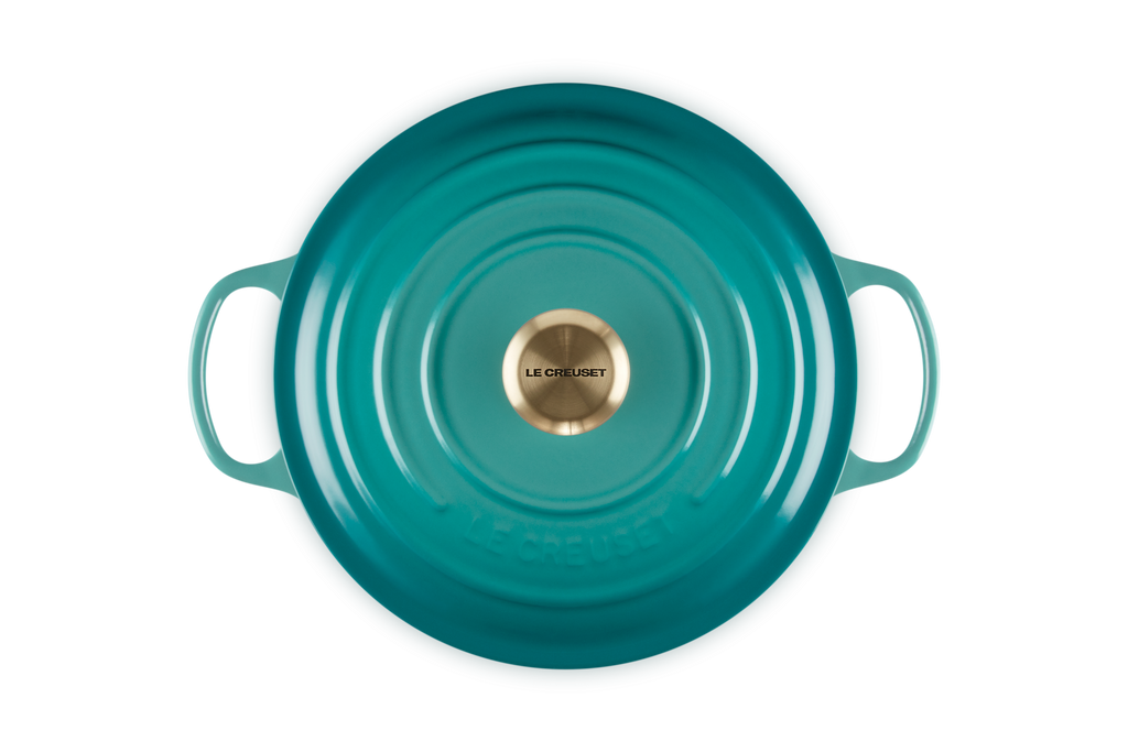 Signature Round Dutch Oven in Riviera 5.5 qt.