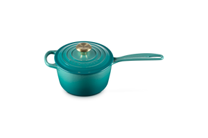Signature Round Saucepan in Riviera 1.75 qt.