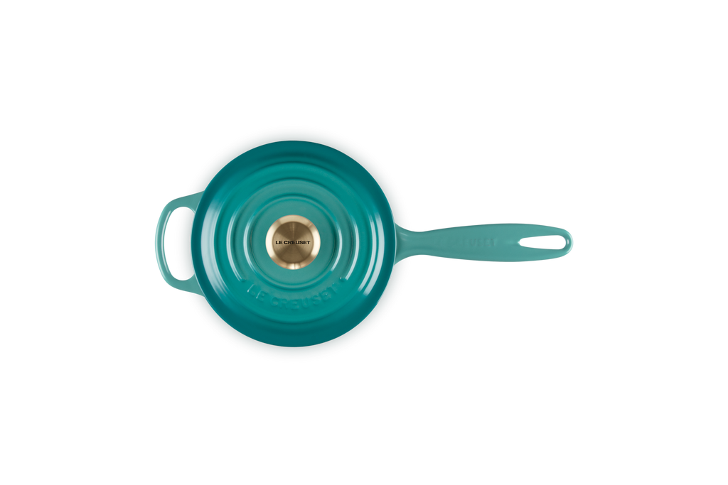 Signature Round Saucepan in Riviera 1.75 qt.