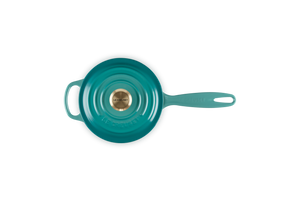 Signature Round Saucepan in Riviera 1.75 qt.