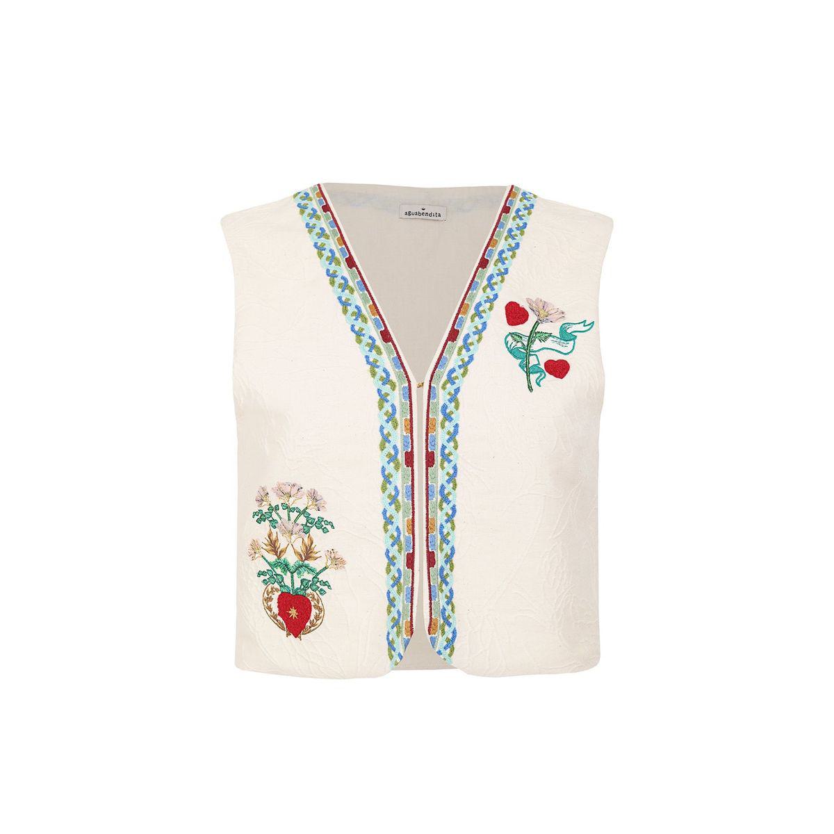 Nader Mabel Vest in Solstice