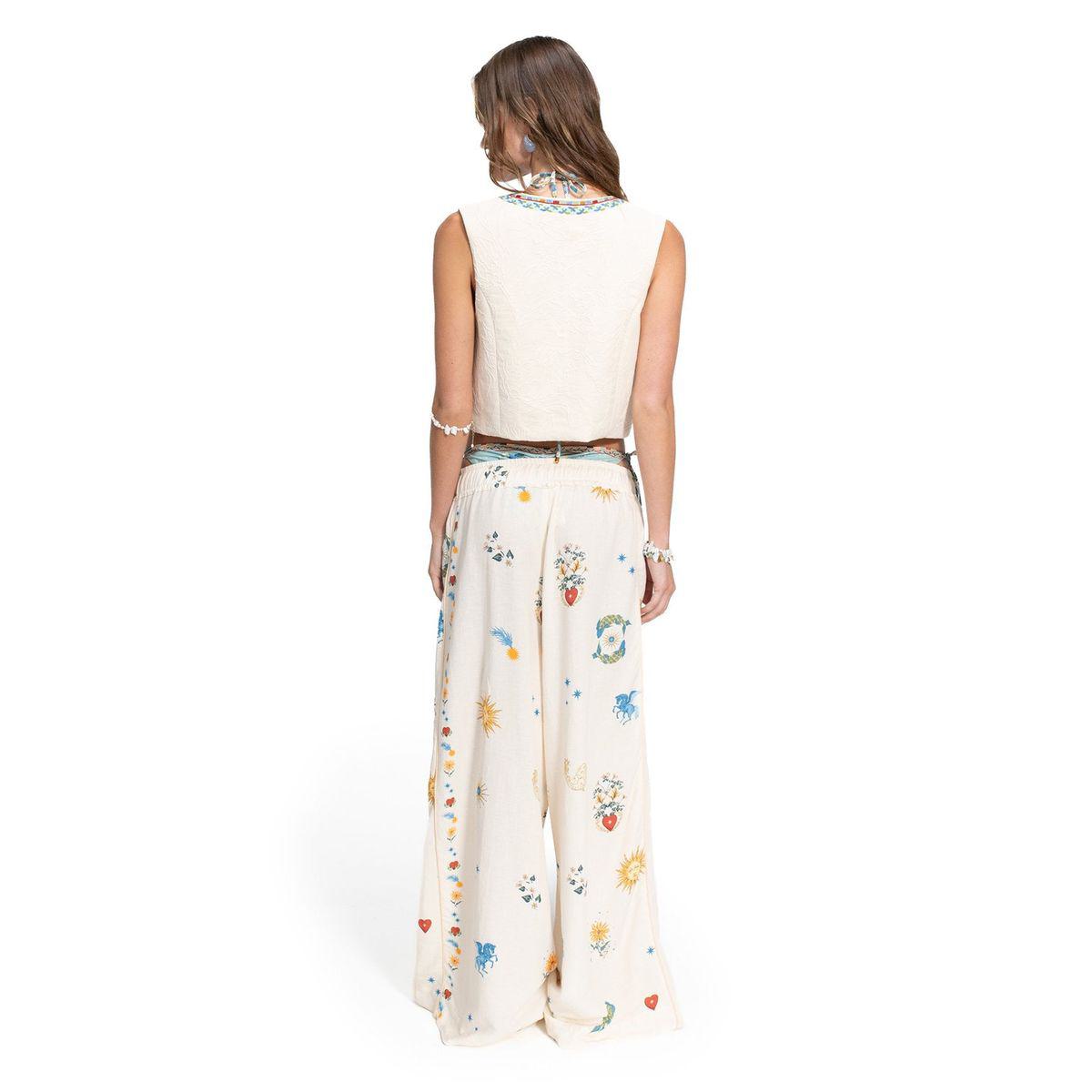 Nader Mabel Vest in Solstice