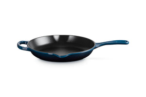 Signature Round Skillet in Nuit