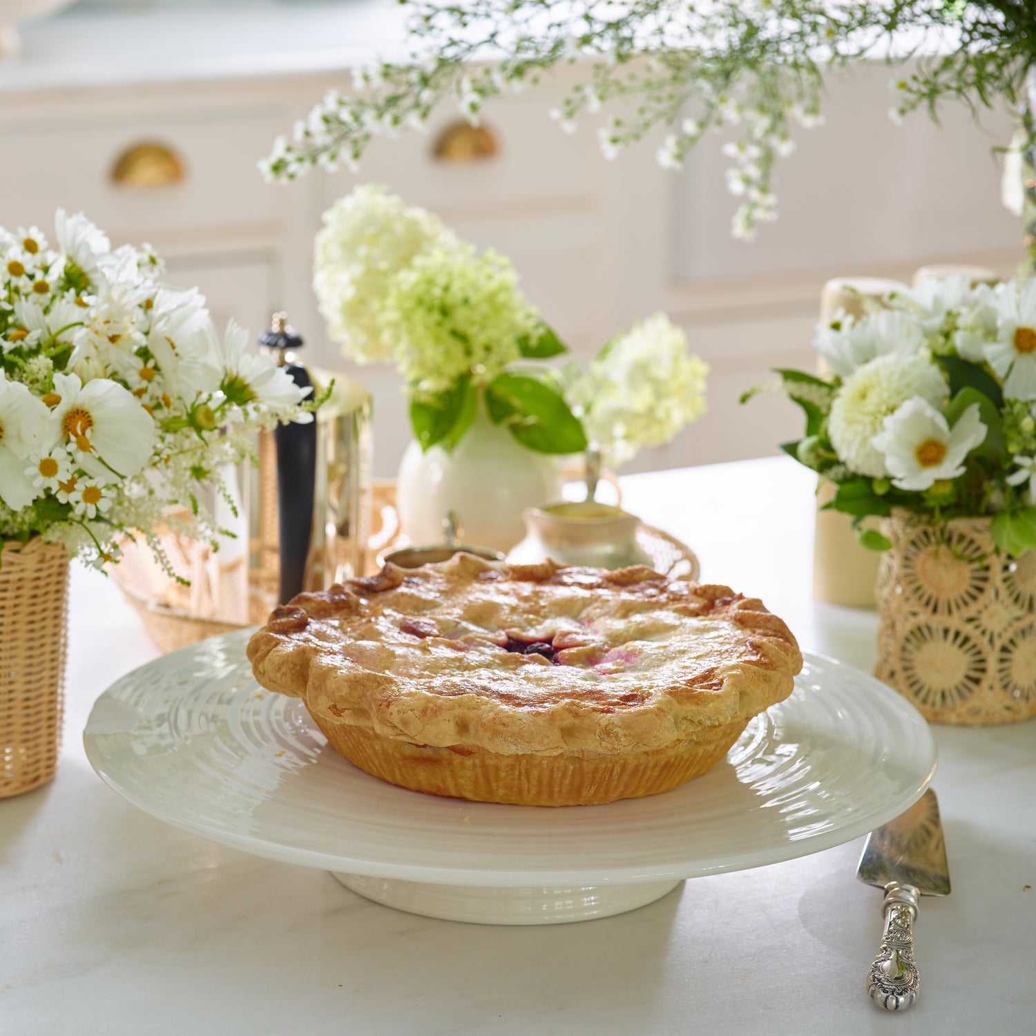 Allette Large Serving Pedestal