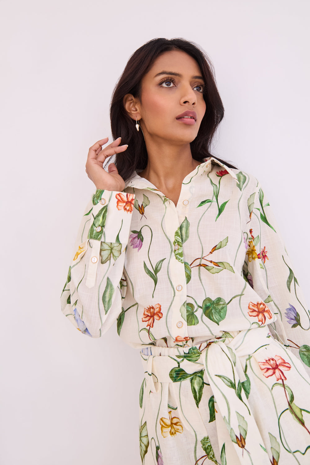 Relaxed Shirt in Flora Trail Ivory