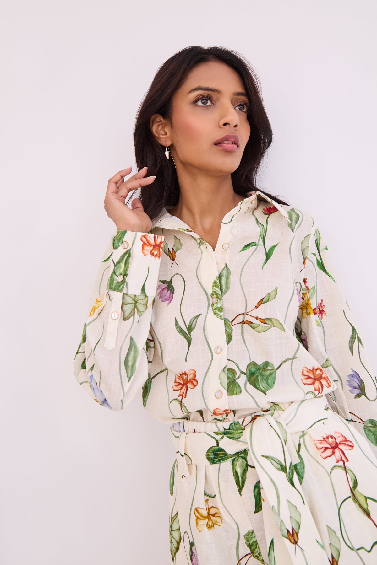 Relaxed Shirt in Flora Trail Ivory