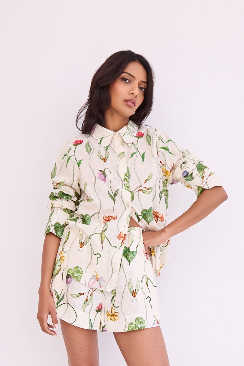 Bennie Shorts in Flora Trail Ivory