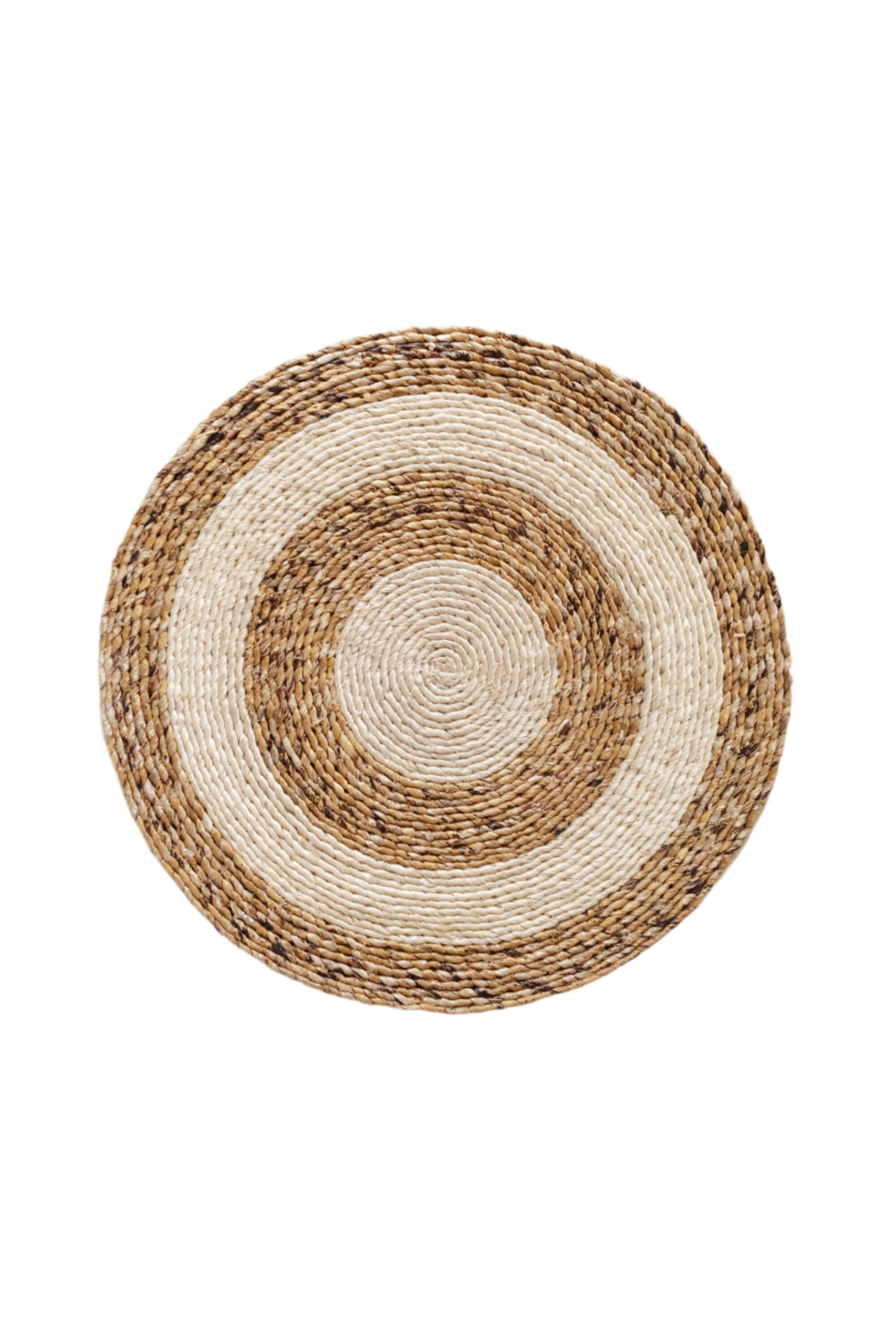 Indego Africa Banana Leaf and Sisal Placemat - Thumbnail 3