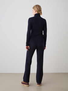 Geilo Belted Pant in Navy Blue