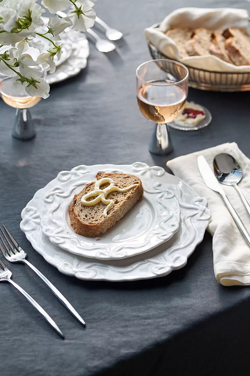 Benedita Bow Stoneware Side Plates