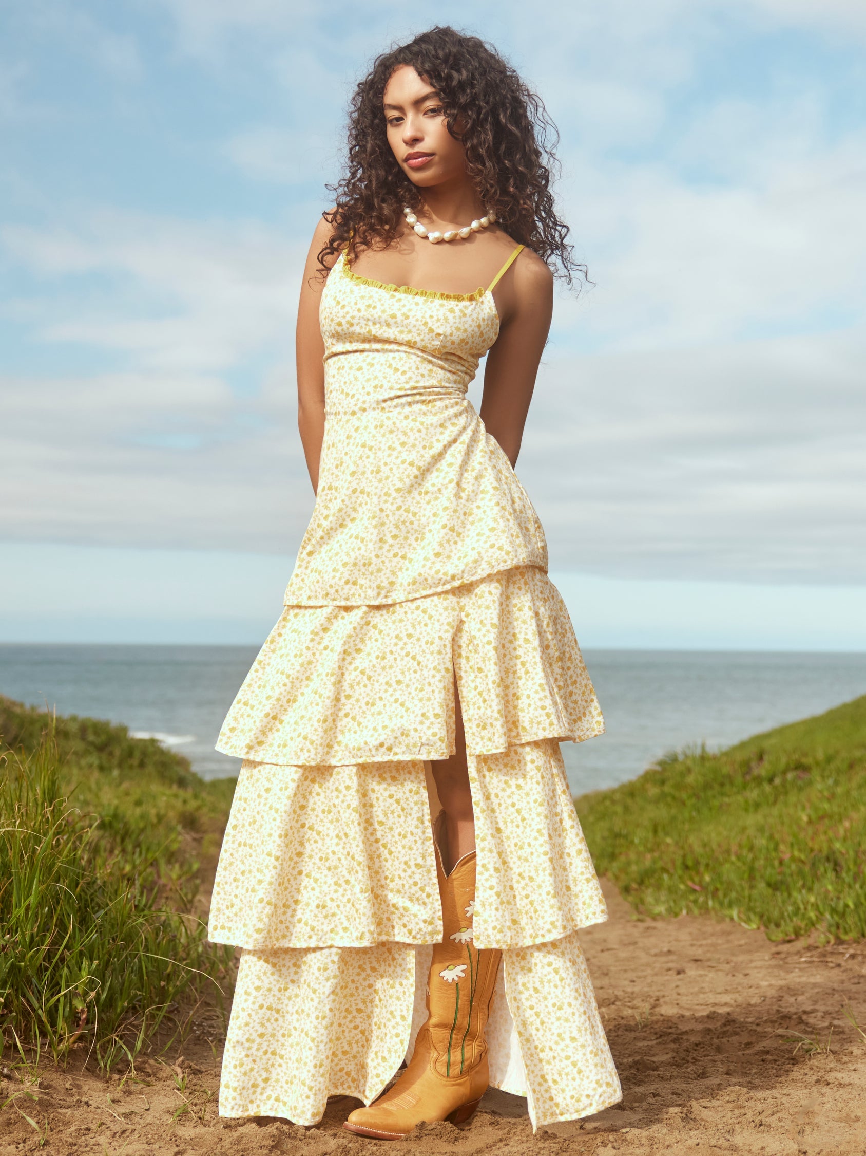 Wendy Dress in Cream/Buttercup Floral