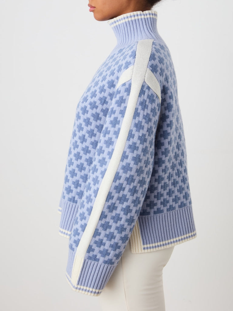 Boat Sweater in Light Blue