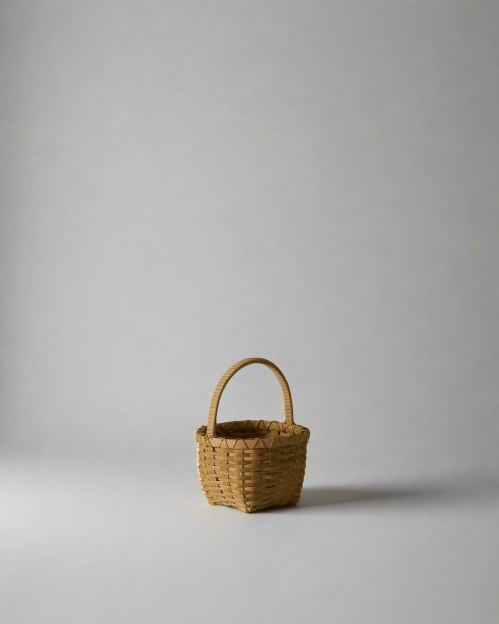 Underwater Hand Basket Small