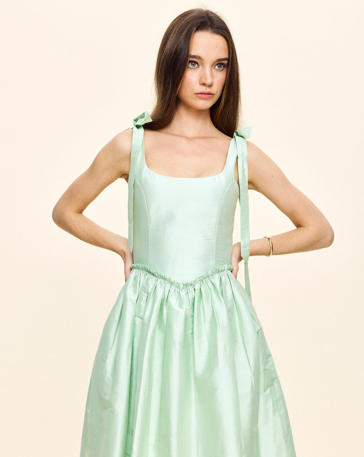 Marie Dress in Pistachio