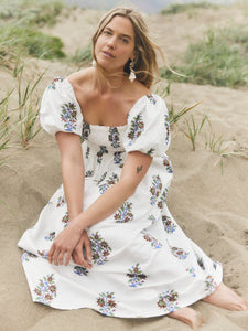 Aurora Maxi Dress in White with Bouquets