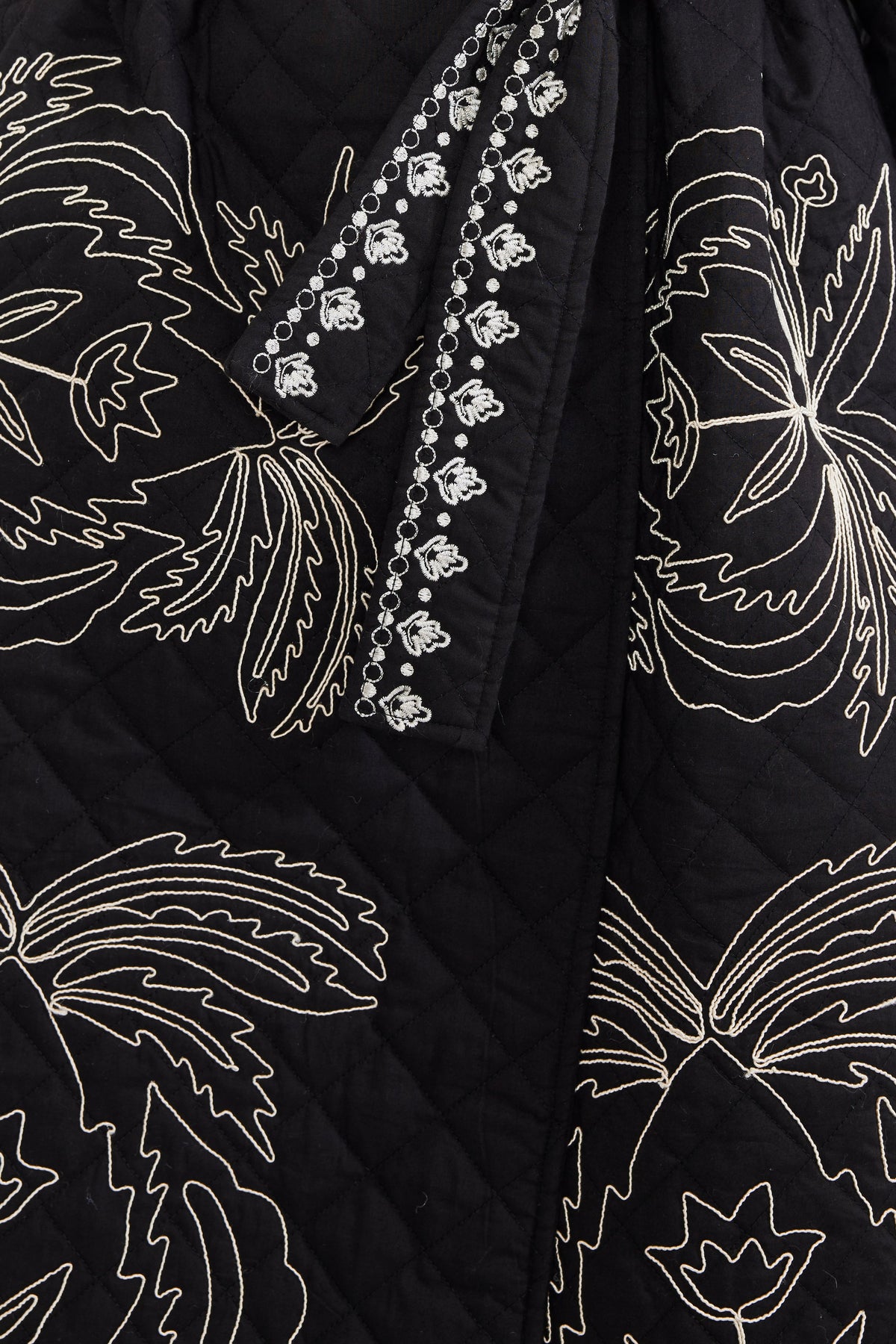 Palak Embroidered Quilted Wrap Jacket