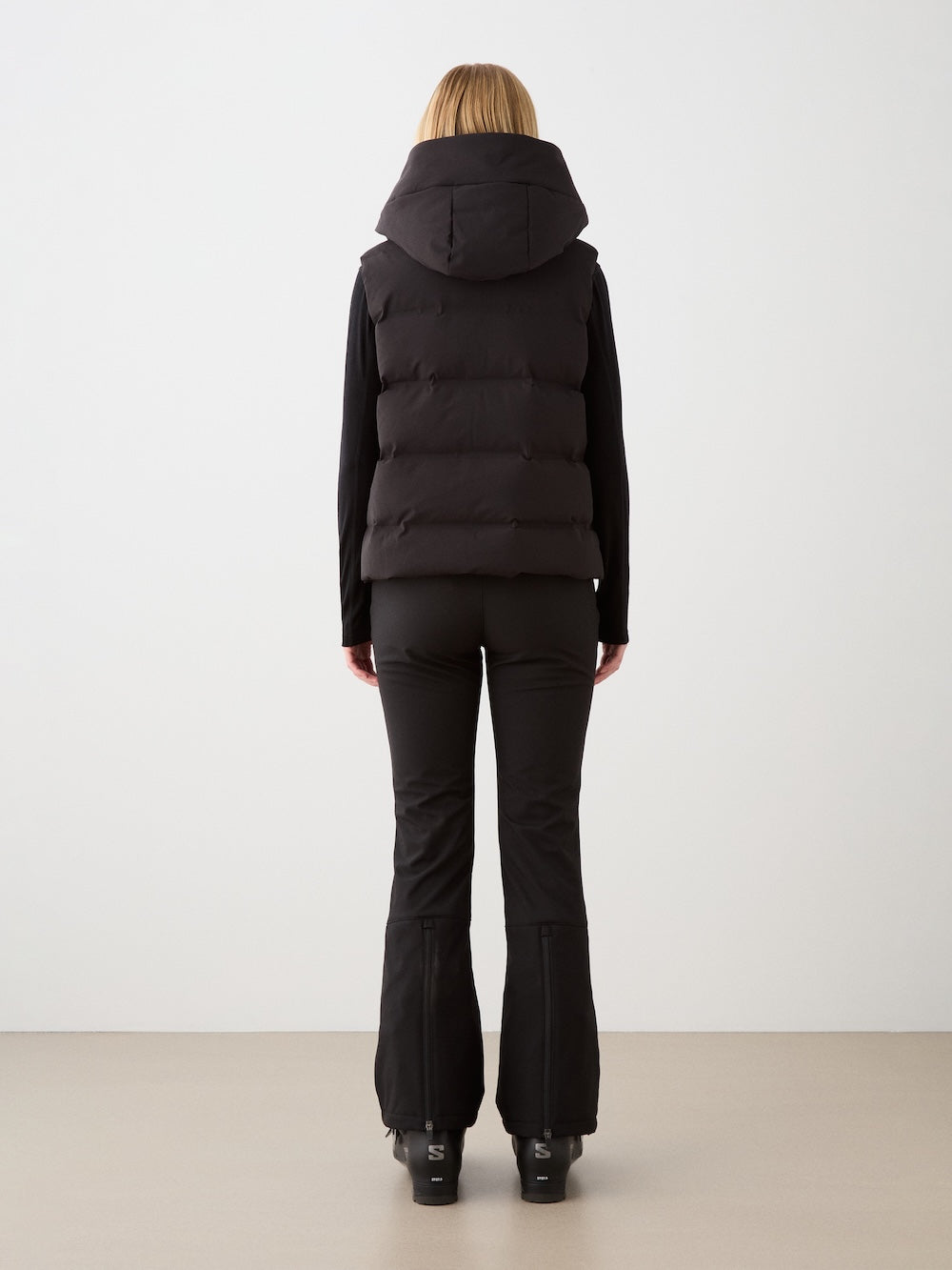 Aurora Vest in Black