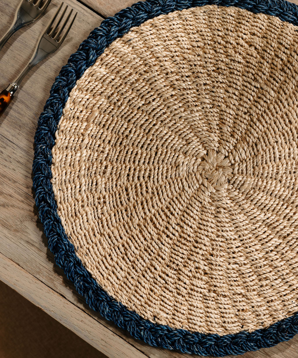 Braided Abaca Placemat in Natural & Navy