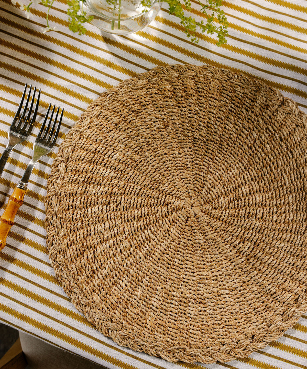 Braided Abaca Placemat in Natural