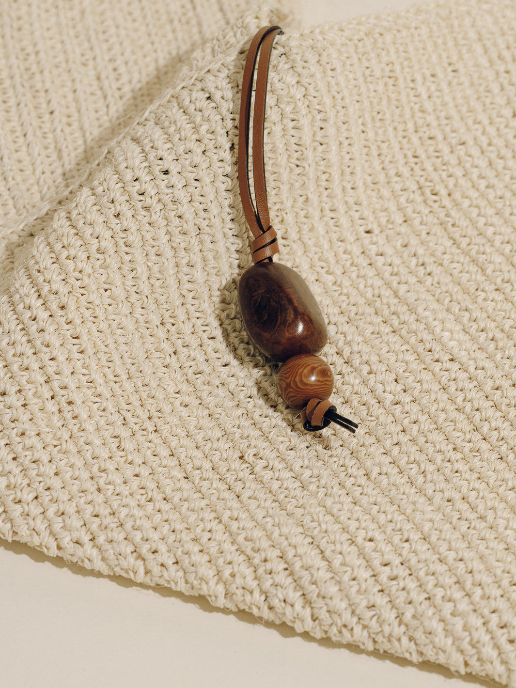#color_cognac-natural-fiber