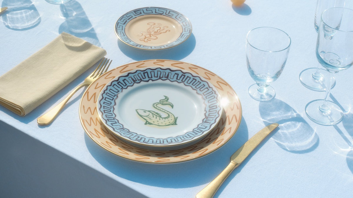 Ill Viaggio Di Nettuno Bread Plate in Brown & Light Blue