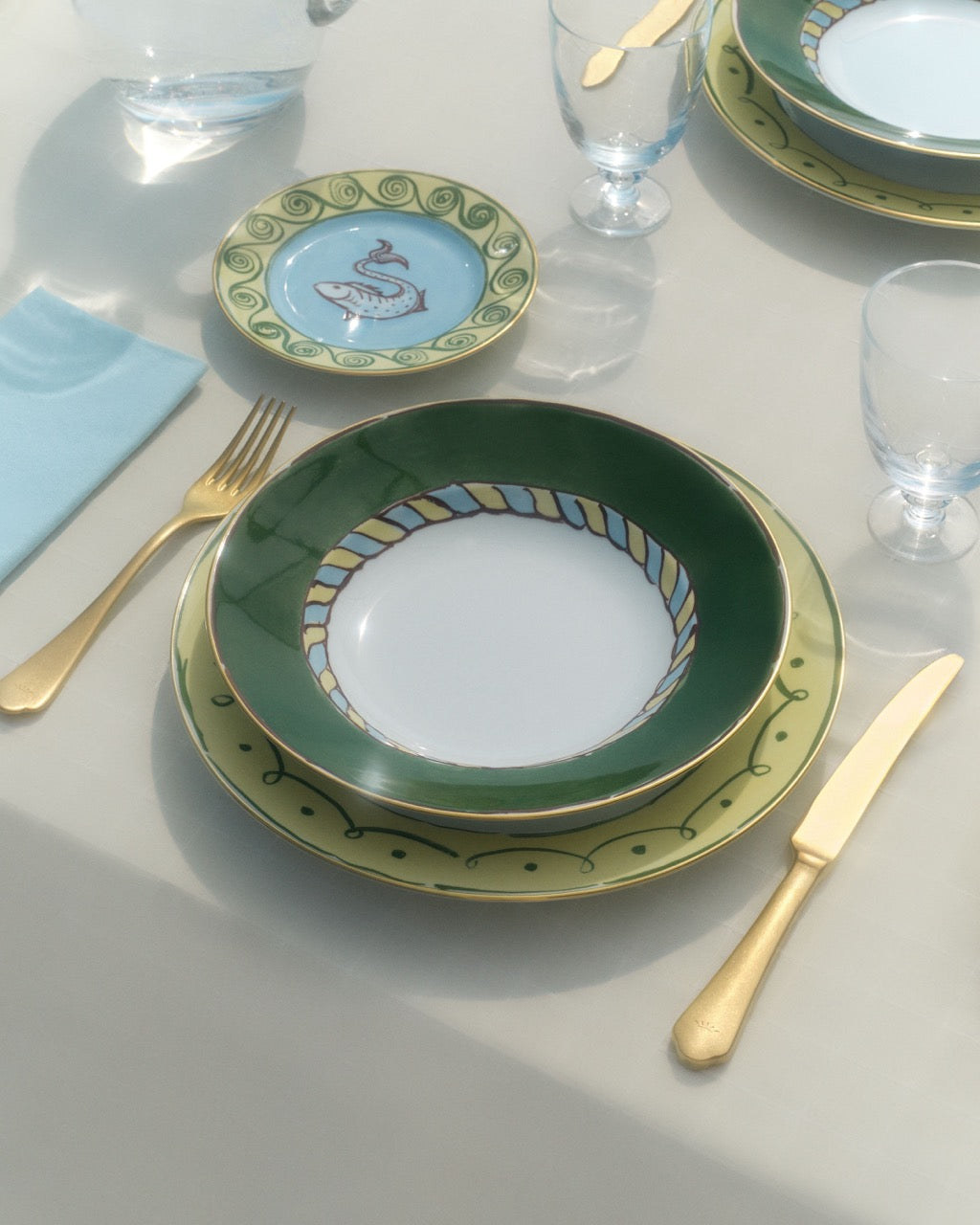 Ill Viaggio Di Nettuno Soup Plate in Green & Yellow