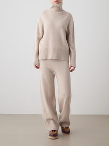 Geilo Boyfriend Sweater in Off White