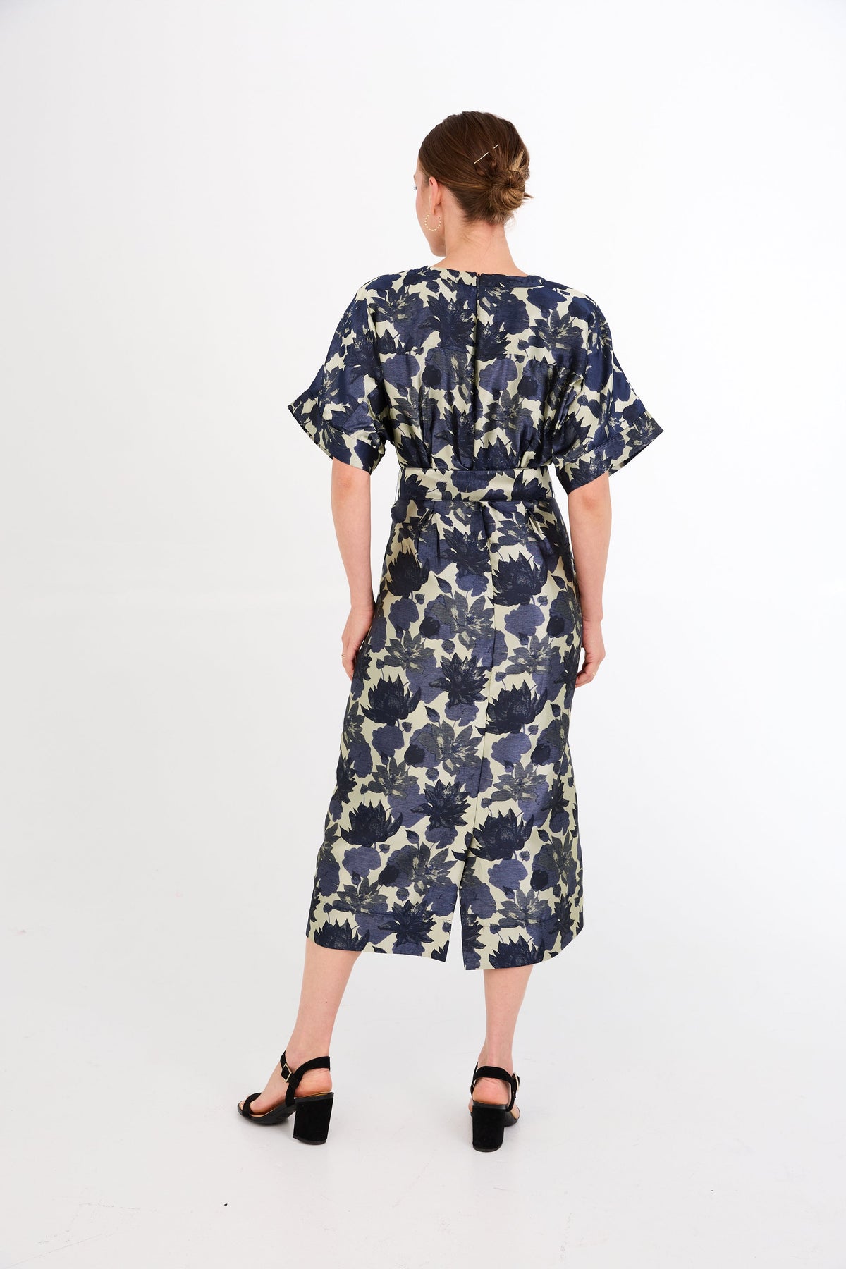 Evelyn Dress in Ivory and Navy Floral Silhouette Jacquard