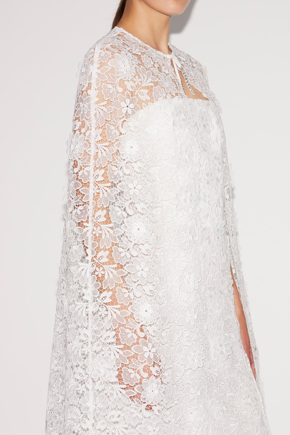 Samantha Cape White Lace