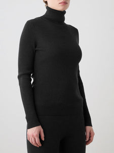 Geilo Turtleneck in Black