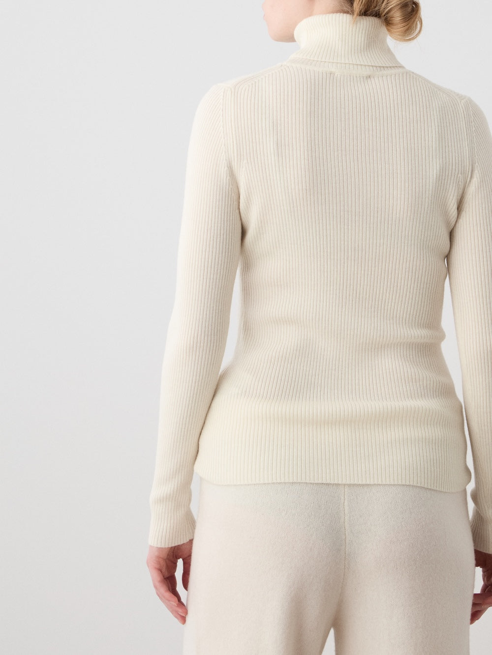 Geilo Turtleneck in Off White