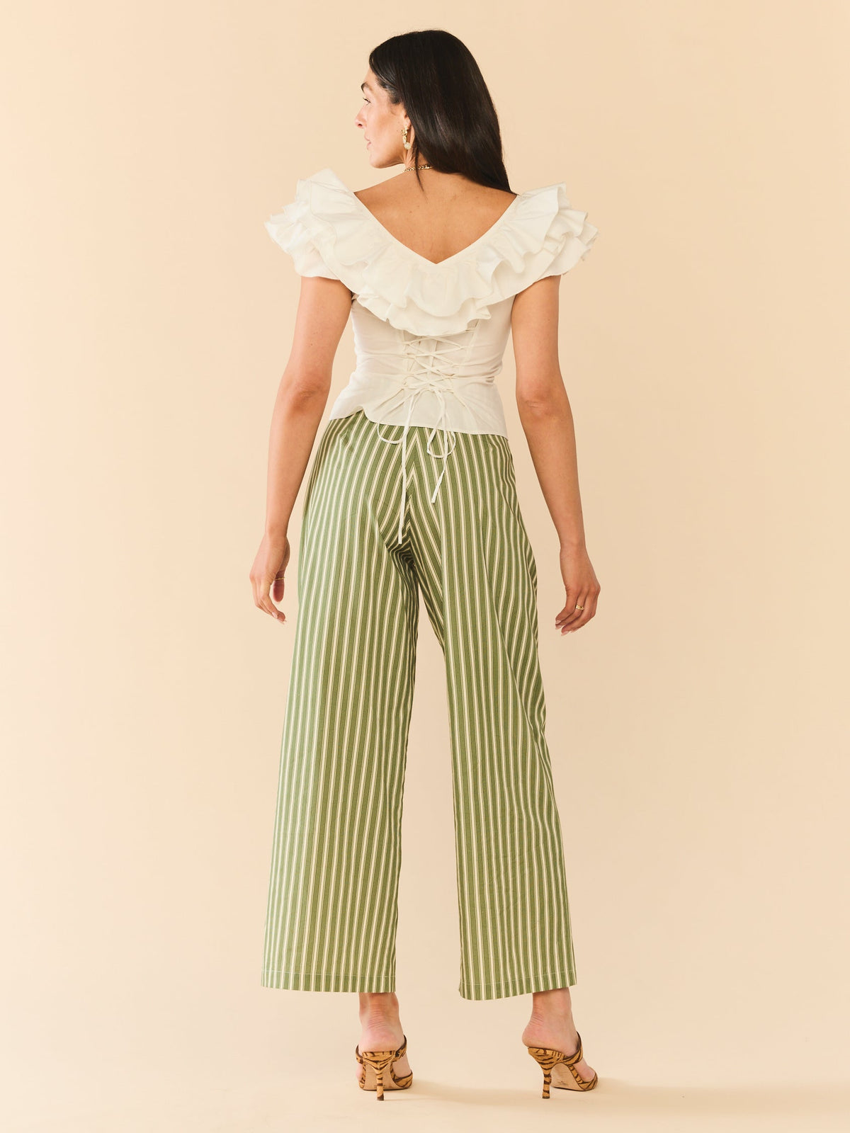 Pop Top in White