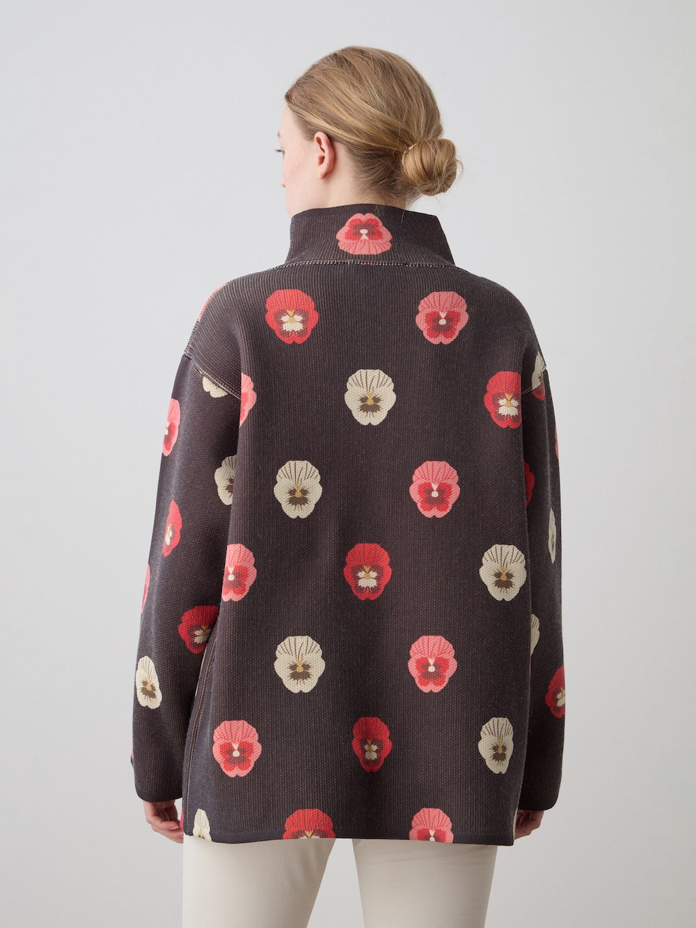 WN x Markarian Jacket in Black