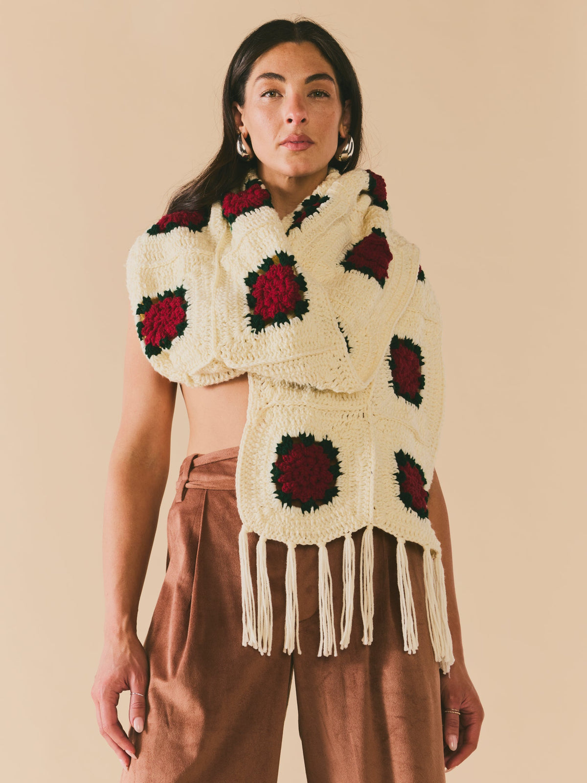 Round Top Rose Scarf
