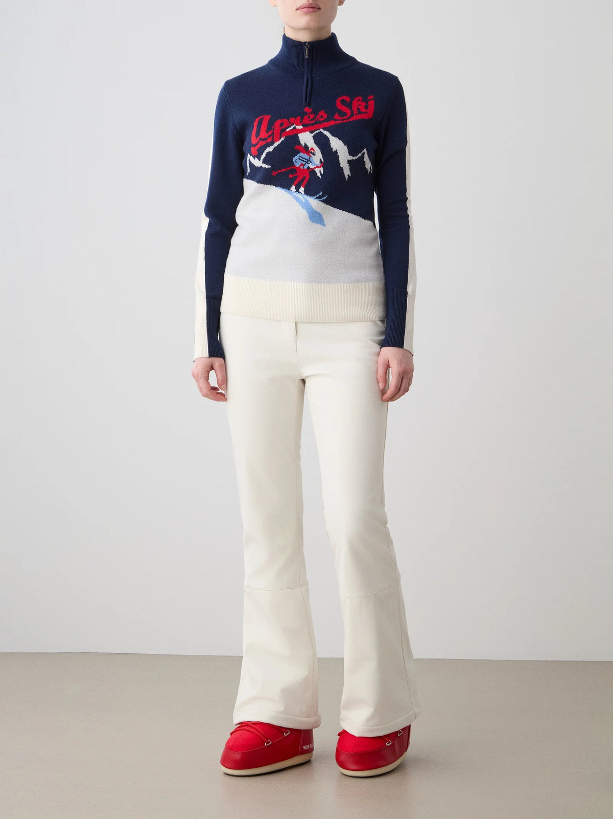 AfterSki Zip Up in Navy Blue