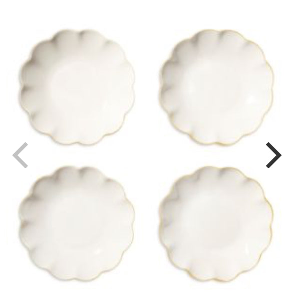 AERINScalloped Appetizer Plates, Set of 4