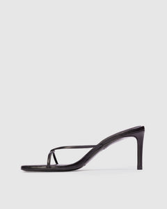 Gem 65 in Black Leather