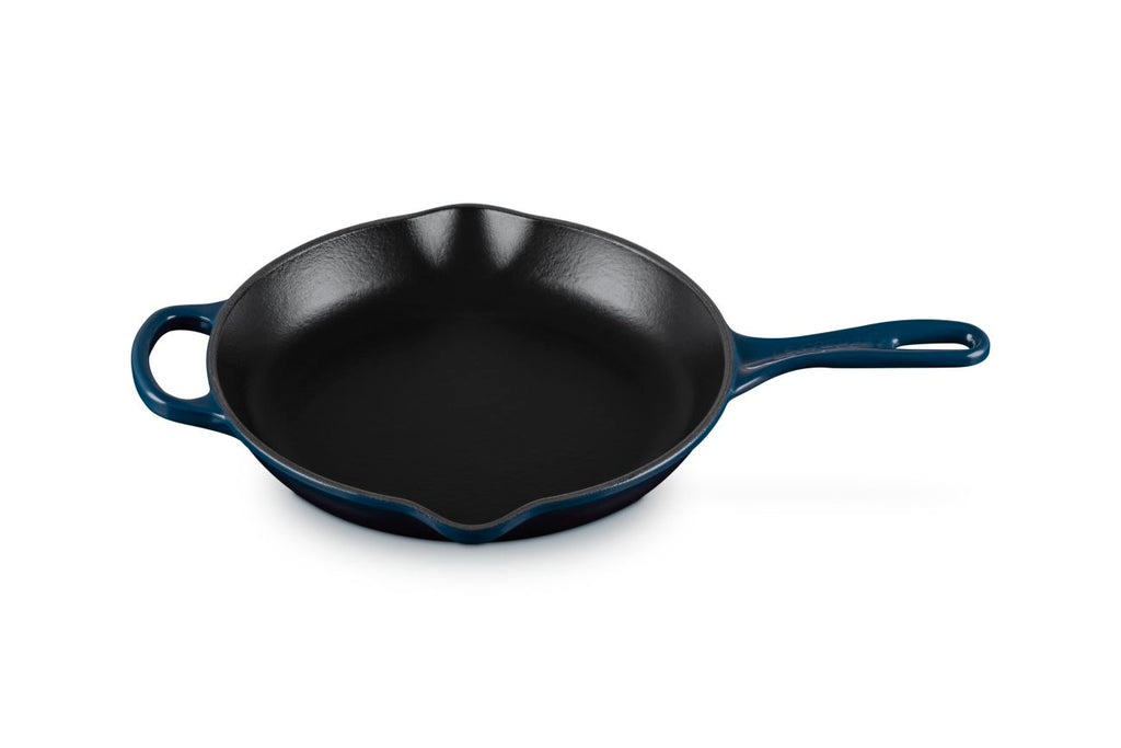 Signature Round Skillet in Nuit