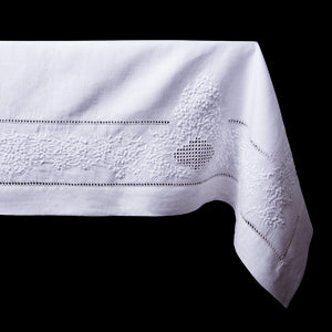 Jardin Classic Tablecloth in Italian Linen in Six Colors