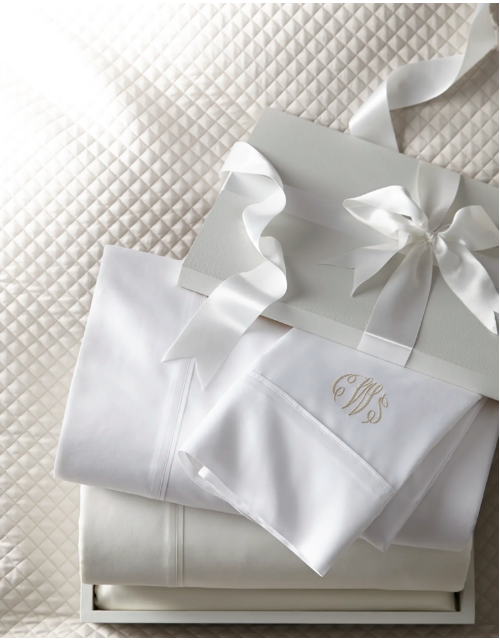 Austin Horn CollectionQueen 600 Thread Count Eight-Piece Sheet Set