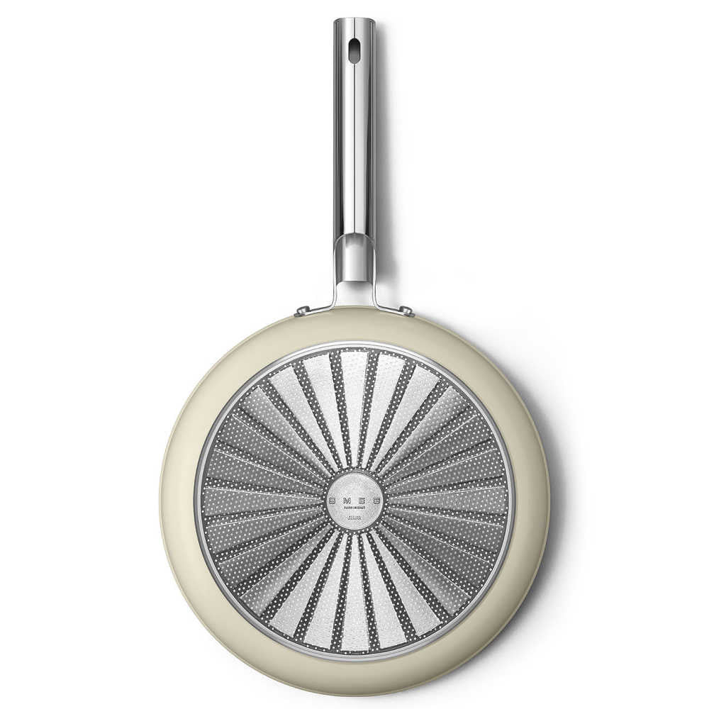 Nonstick Fry Pan in Cream