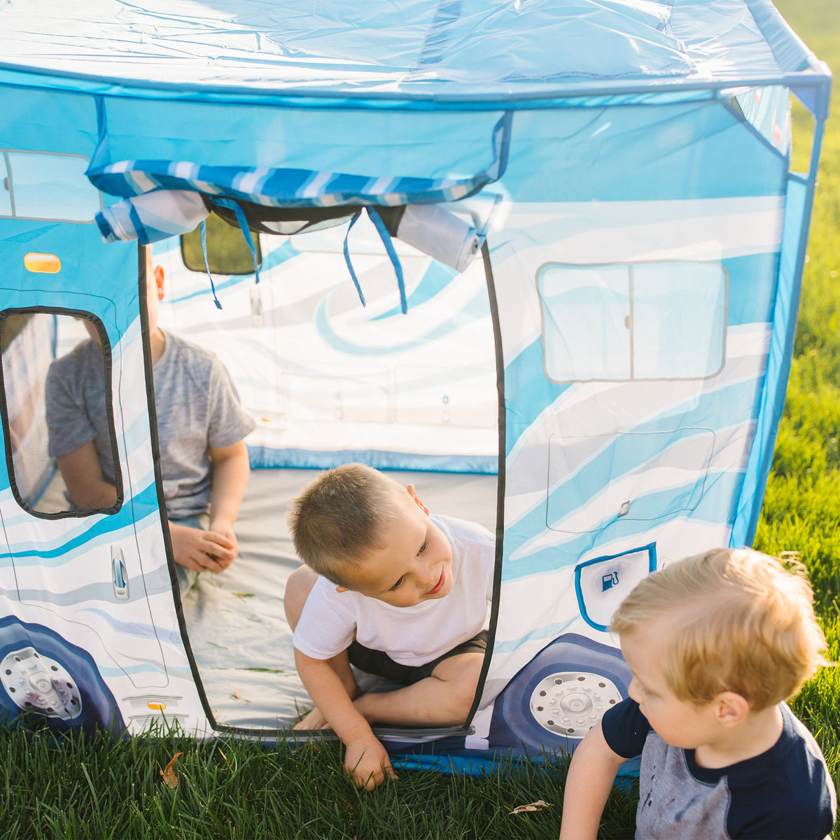 Let’s Explore Camper Tent Playset